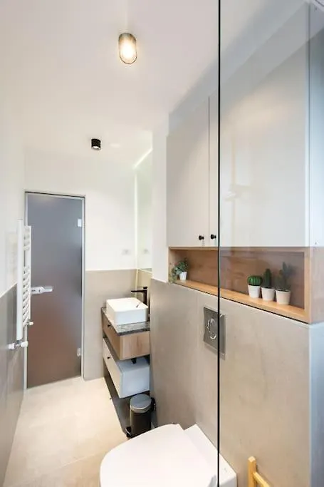 Appartement Stunning Views 2Br Midtown Flat - Charming Balcony à Bucarest 0*,  Roumanie